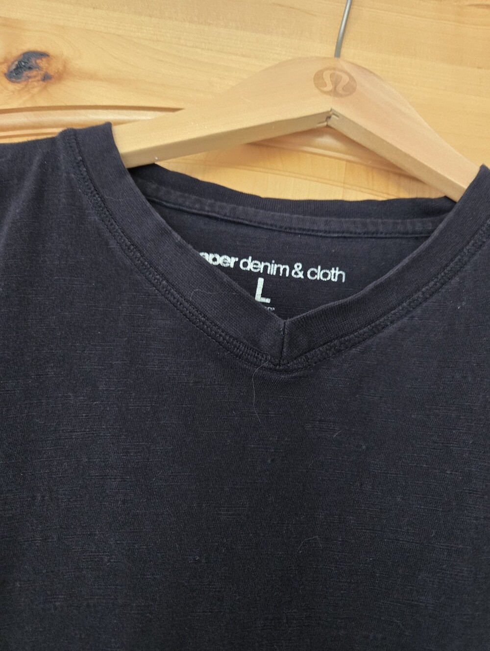 Paper Denim Cloth V Neck Superdry Black Long-Sleeve V-Neck Tee Large - Picture 2 of 9